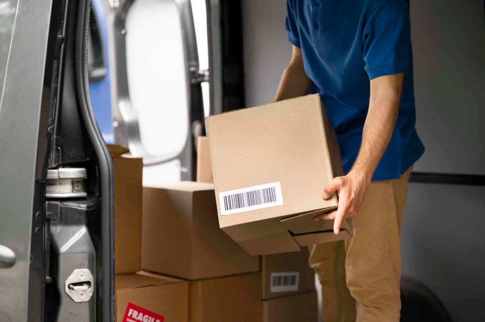 Entrega e distribuição dos importados