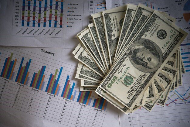 O acordo de Bretton Woods e a dolarização do comércio mundial